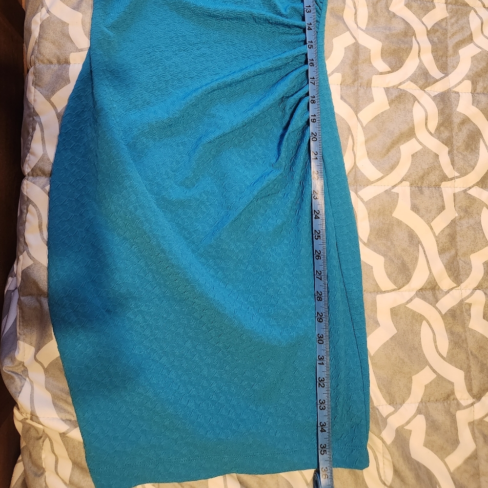 Bisou Bisou Sheath Dress- Size 4 - Picture 10 of 13